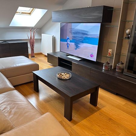 Apartamento Gran Via - Parking Gratis 萨拉曼卡 外观 照片