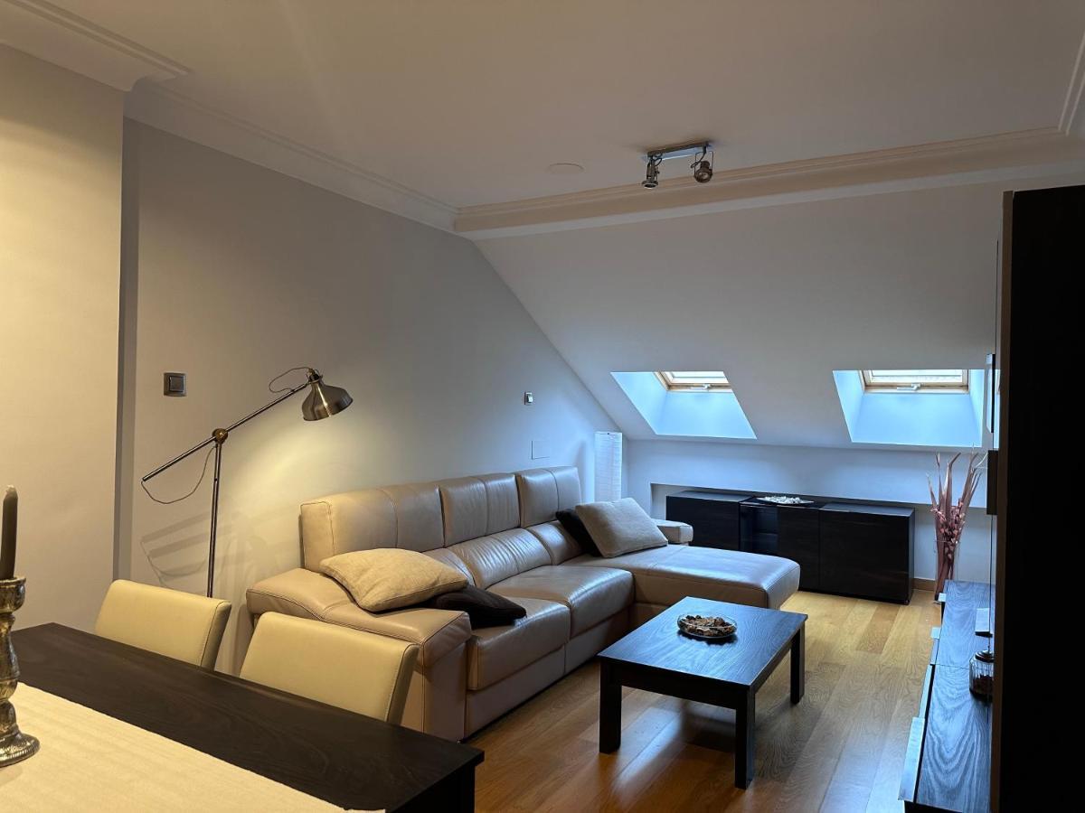 Apartamento Gran Via - Parking Gratis 萨拉曼卡 外观 照片