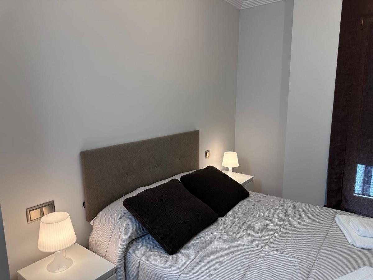 Apartamento Gran Via - Parking Gratis 萨拉曼卡 外观 照片